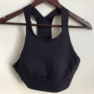 High Neck Lululemon Sports Bra size 6